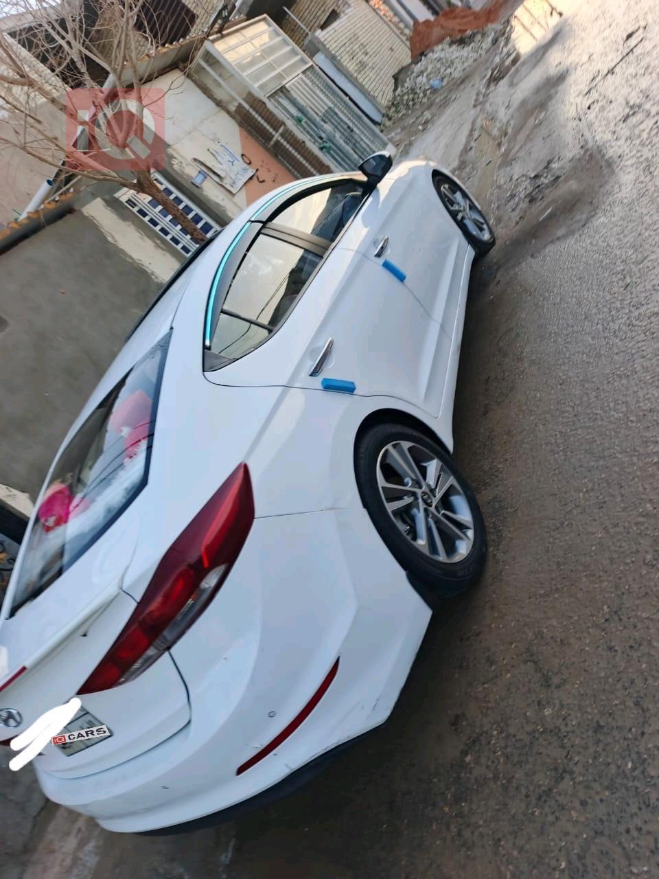 هيونداي النترا